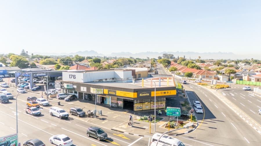 Commercial Property for Sale in Oakdale Western Cape